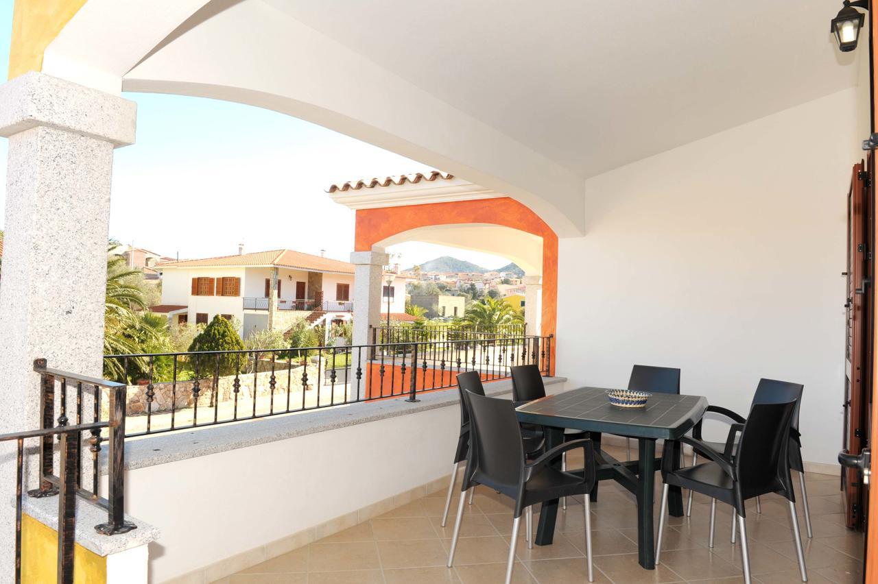 Case Vacanze Budoni Beach Exterior photo