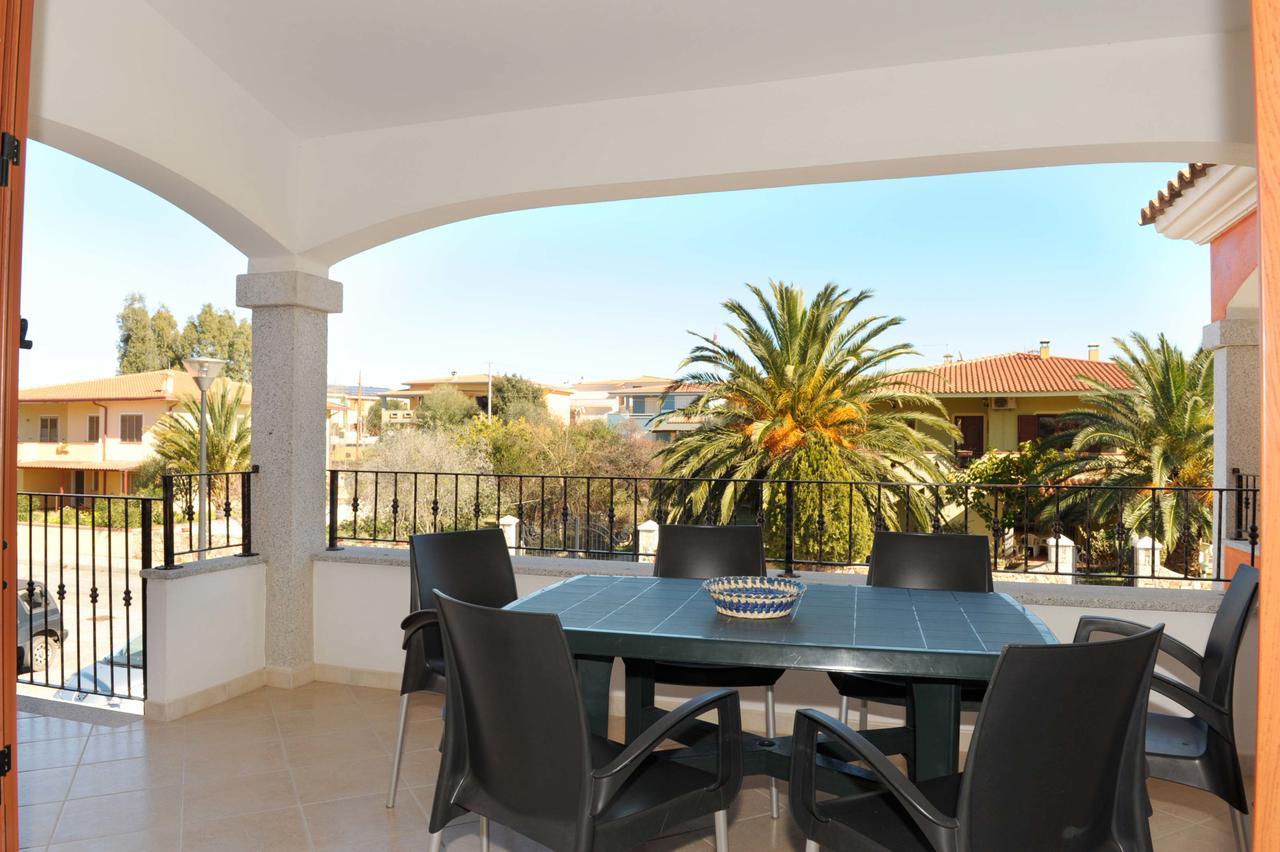 Case Vacanze Budoni Beach Exterior photo