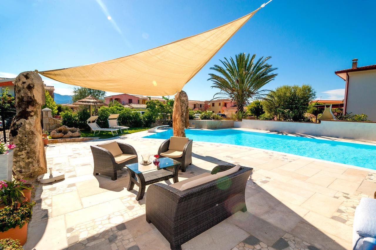 Case Vacanze Budoni Beach Exterior photo